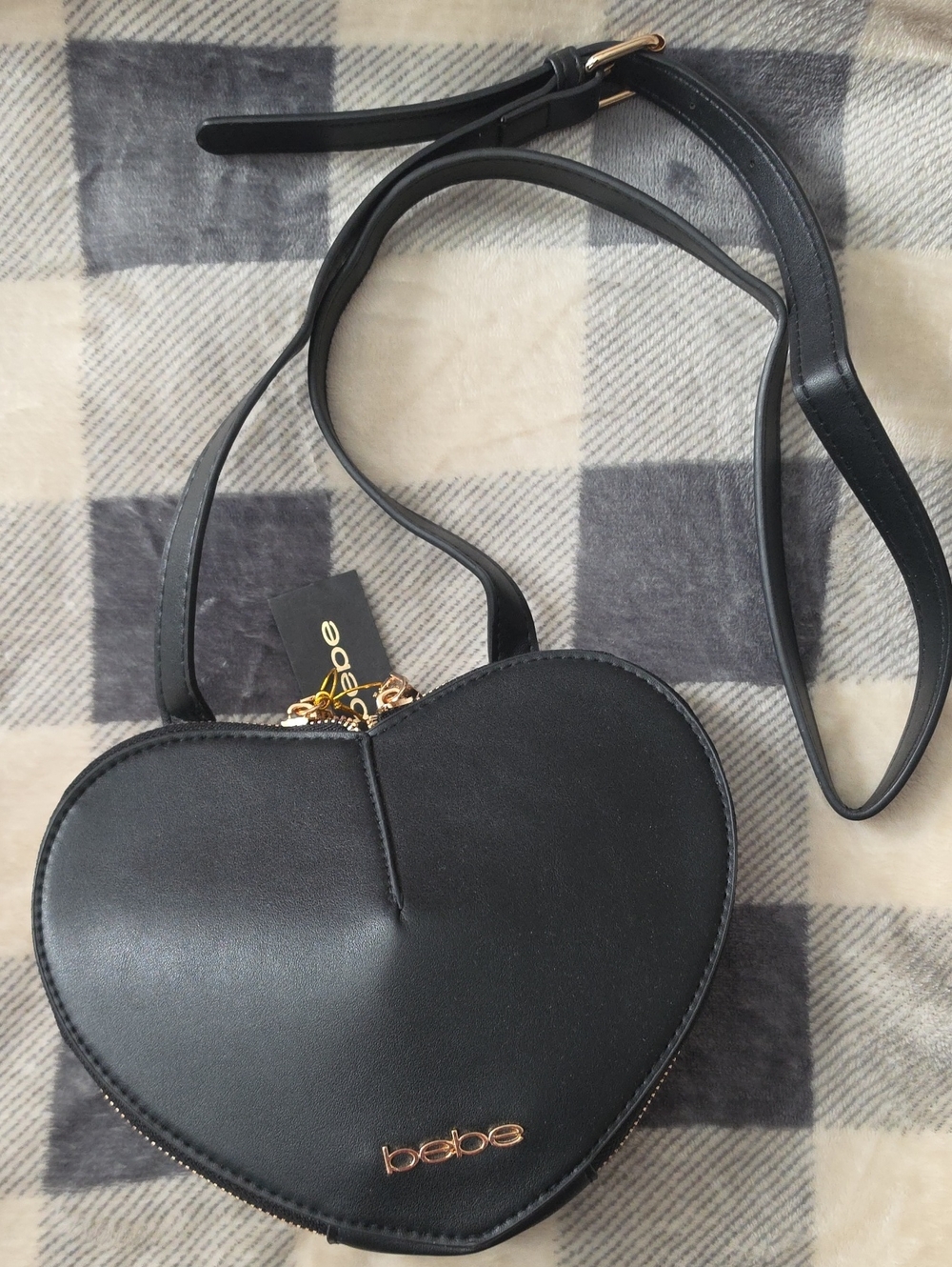 NWT bebe Black Heart Crossbody Bag